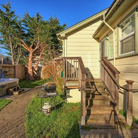 Downtown Digs-Sauna, Hot Tub, Bikes - Fun Times! Arcata Dış mekan fotoğraf